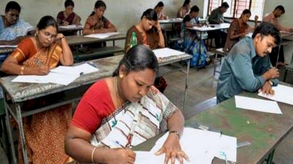 MP: बोर्ड में 40 प्रतिशत से कम रिजल्ट देने वाले स्कूलों के शिक्षकों की होगी परीक्षा MP: बोर्ड में 40 प्रतिशत से कम रिजल्ट देने वाले स्कूलों के शिक्षकों की होगी परीक्षा