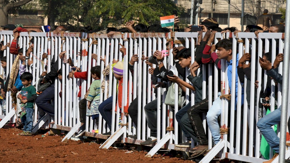 नागरिकों की स्वतंत्रता के मामले में 17 पायदान नीचे खिसका भारत नागरिकों की स्वतंत्रता के मामले में 17 पायदान नीचे खिसका भारत
