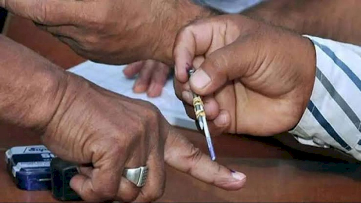 नए साल के पहले मध्यप्रदेश में लगेगी आचार संहिता, निकाय चुनावों की तैयारियां पूरी नए साल के पहले मध्यप्रदेश में लगेगी आचार संहिता, निकाय चुनावों की तैयारियां पूरी