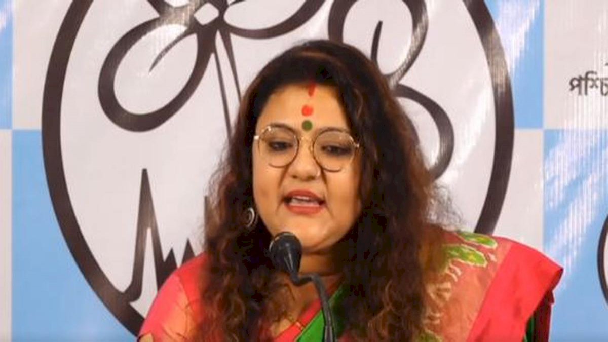 सुजाता मंडल ख़ान: जिस बीजेपी ने ट्रिपल तलाक खत्म किया, वही मुझे तलाक दिलवाने की भागी है सुजाता मंडल ख़ान: जिस बीजेपी ने ट्रिपल तलाक खत्म किया, वही मुझे तलाक दिलवाने की भागी है