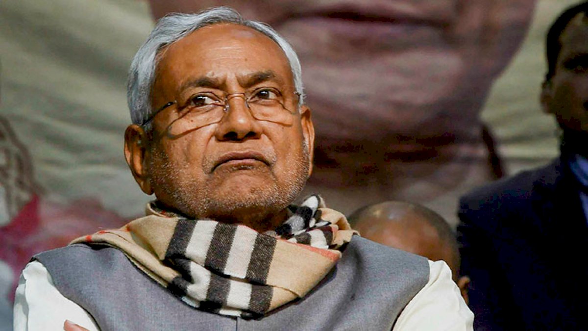 Nitish Kumar: मैं चाहता था बीजेपी का सीएम बने, पर दबाव में खुद बनना पड़ा Nitish Kumar: मैं चाहता था बीजेपी का सीएम बने, पर दबाव में खुद बनना पड़ा