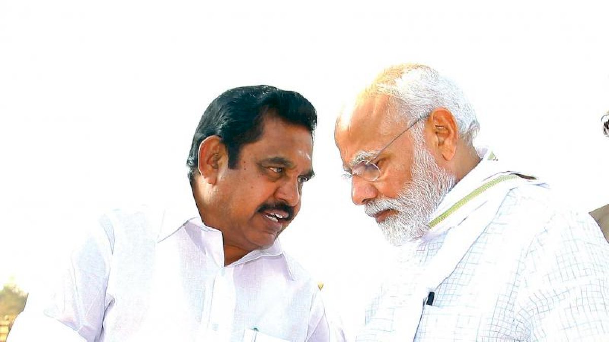 अब तमिलनाडु में भी NDA पर संकट, बीजेपी के रवैये से भड़की AIADMK अब तमिलनाडु में भी NDA पर संकट, बीजेपी के रवैये से भड़की AIADMK