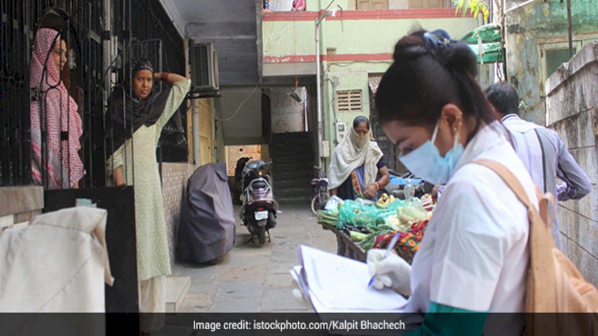 गुजरात के विकास मॉडल पर बड़ा सवाल, लगातार बढ़ रही है महिलाओं-बच्चों में खून की कमी गुजरात के विकास मॉडल पर बड़ा सवाल, लगातार बढ़ रही है महिलाओं-बच्चों में खून की कमी