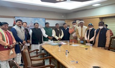 Photo Courtesy: Twitter Photo Courtesy: Twitter
