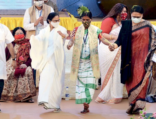 Photo Courtesy : The Telegraph Photo Courtesy : The Telegraph
