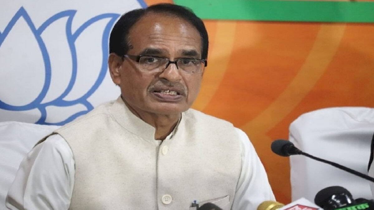 शिवराज ने कहा अभी वैक्सीन नहीं लगवाऊंगा, कांग्रेस ने पूछा क्या मुख्यमंत्री को वैक्सीन पर भरोसा नहीं शिवराज ने कहा अभी वैक्सीन नहीं लगवाऊंगा, कांग्रेस ने पूछा क्या मुख्यमंत्री को वैक्सीन पर भरोसा नहीं
