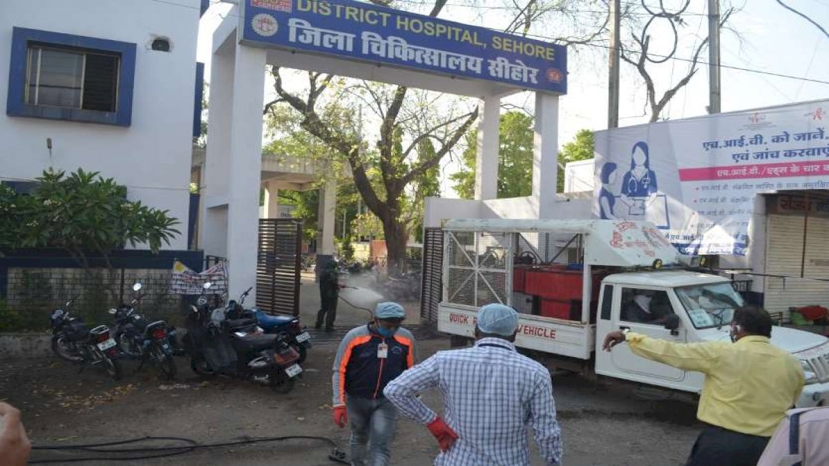 सीहोर के सरकारी अस्पतालों में एक साल में 724 नवजात शिशुओं की मौत सीहोर के सरकारी अस्पतालों में एक साल में 724 नवजात शिशुओं की मौत