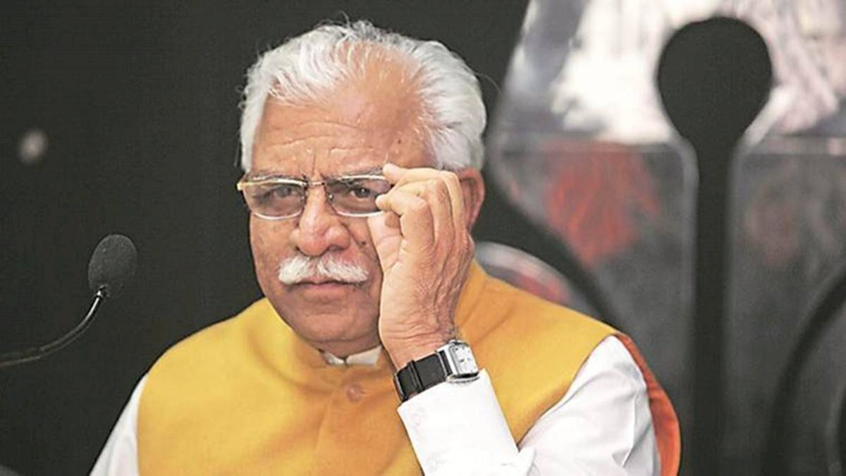 किसानों को लेकर विवादित आदेश देने वाले अफसर का हुआ तबादला, बनाए गए अतिरिक्त सचिव किसानों को लेकर विवादित आदेश देने वाले अफसर का हुआ तबादला, बनाए गए अतिरिक्त सचिव
