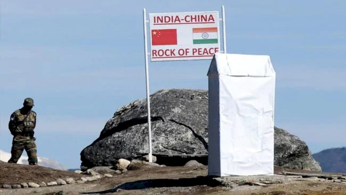 LAC पर तनाव घटाने के लिए भारत- चीन में नवें दौर की वार्ता, 2.5 महीने बाद हो रही है बातचीत LAC पर तनाव घटाने के लिए भारत- चीन में नवें दौर की वार्ता, 2.5 महीने बाद हो रही है बातचीत