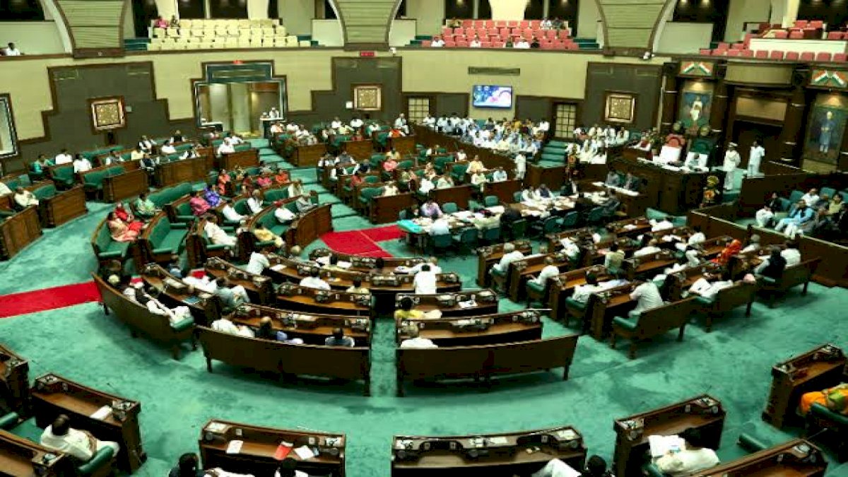 MP Assembly Speaker: 17 साल बाद विंध्य से विधानसभा अध्यक्ष बनाए जाने के आसार MP Assembly Speaker: 17 साल बाद विंध्य से विधानसभा अध्यक्ष बनाए जाने के आसार