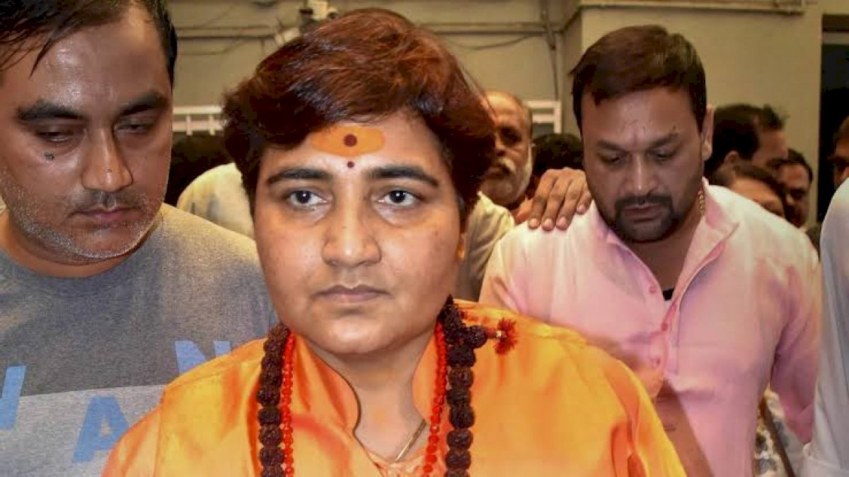 प्रज्ञा ठाकुर: मुस्लिम शासकों के अत्याचार से जुड़े हर स्थान का नाम बदलना चाहिए प्रज्ञा ठाकुर: मुस्लिम शासकों के अत्याचार से जुड़े हर स्थान का नाम बदलना चाहिए