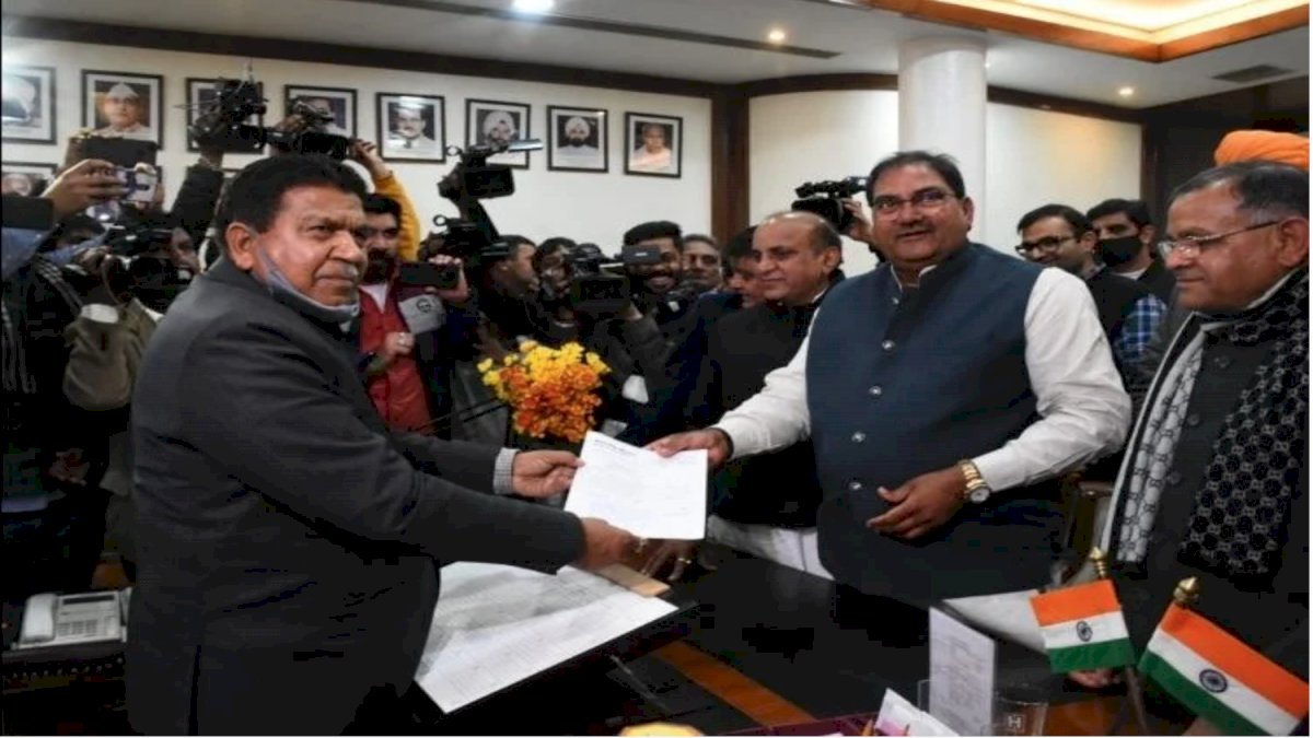 अभय चौटाला का आरोप, दिल्ली में हुई हिंसा केंद्र सरकार की साज़िश का नतीजा अभय चौटाला का आरोप, दिल्ली में हुई हिंसा केंद्र सरकार की साज़िश का नतीजा