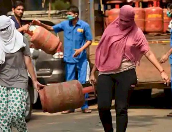 Photo Courtesy: Zeenews Photo Courtesy: Zeenews
