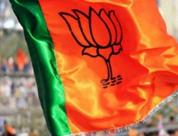 Photo Courtesy: twitter Photo Courtesy: twitter