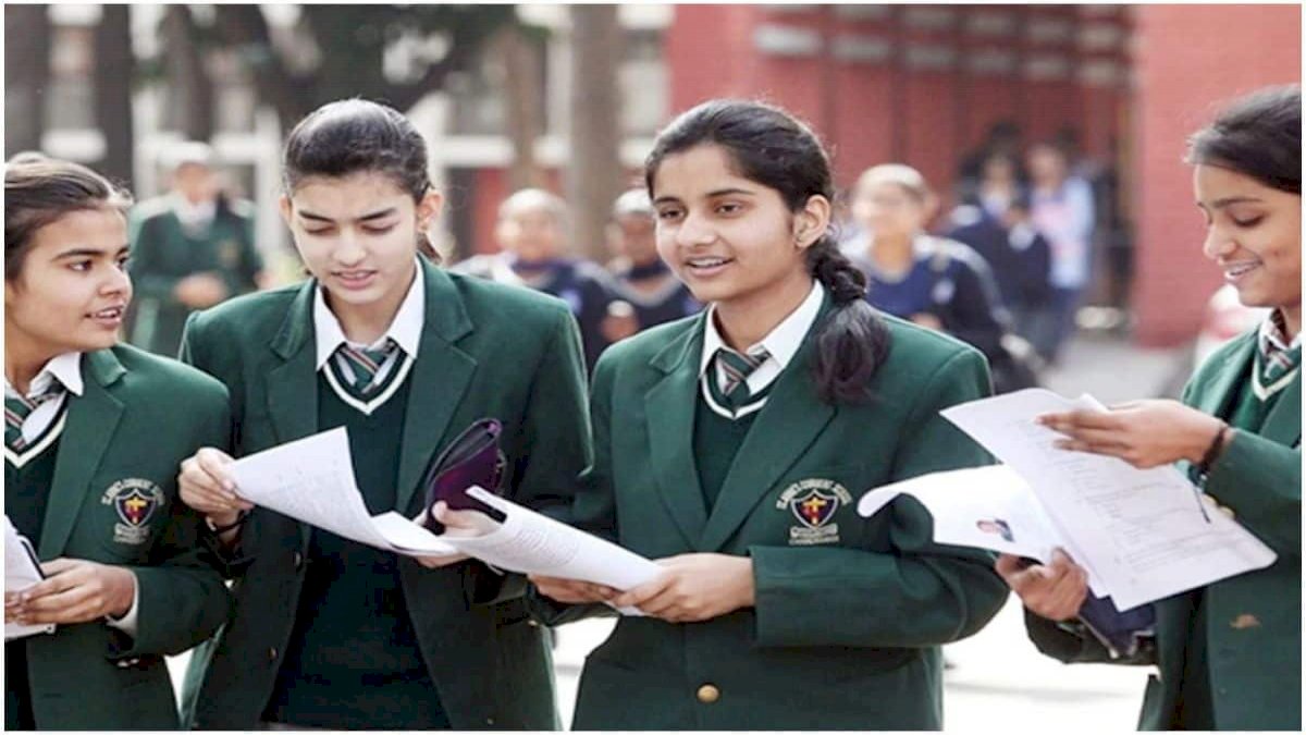 CBSE Board Exam 2021 Datesheet: सीबीएसई ने जारी की बोर्ड परीक्षा की तारीख, 4 मई से 11 जून तक परीक्षाएं CBSE Board Exam 2021 Datesheet: सीबीएसई ने जारी की बोर्ड परीक्षा की तारीख, 4 मई से 11 जून तक परीक्षाएं