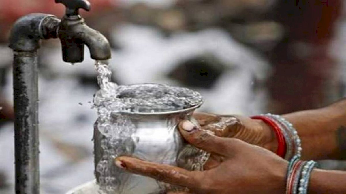 Chhattisgarh: छत्तीसगढ़ में जल जीवन मिशन की राह हुई आसान, अब जिला स्तर पर होंगे टेंडर Chhattisgarh: छत्तीसगढ़ में जल जीवन मिशन की राह हुई आसान, अब जिला स्तर पर होंगे टेंडर