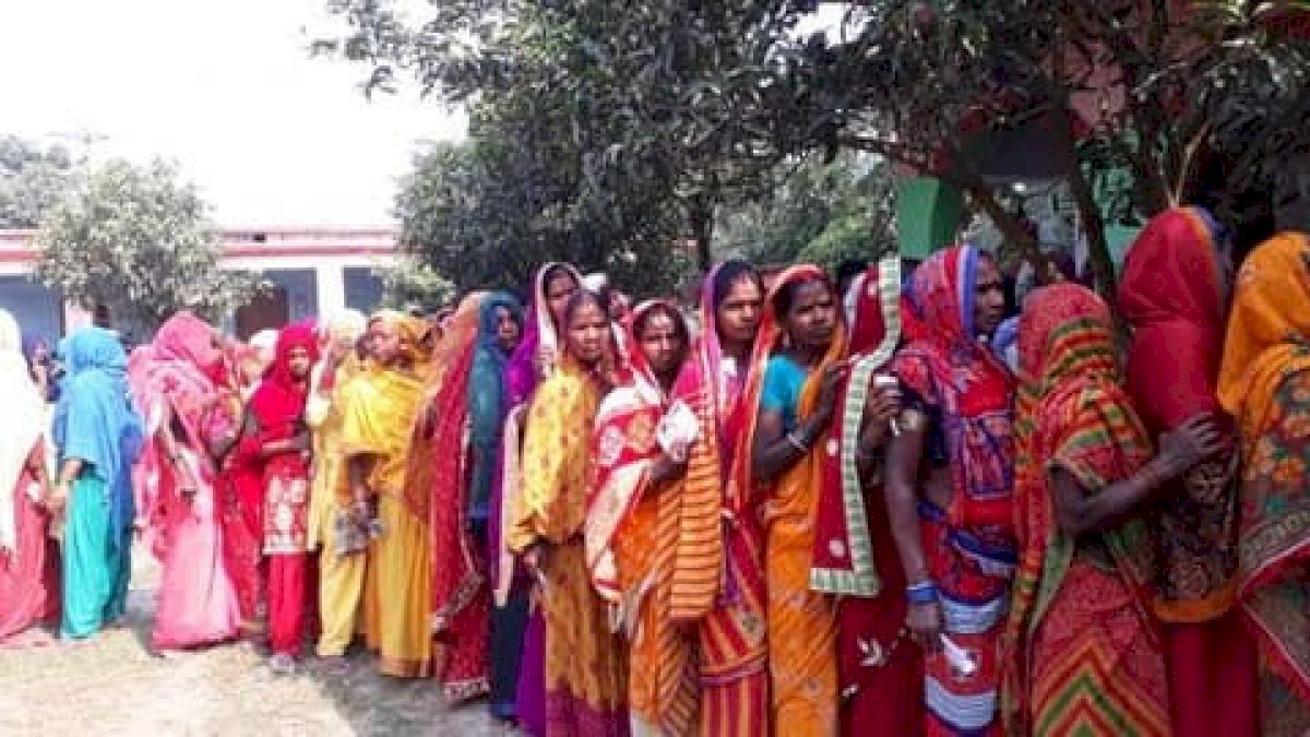 भोपाल के चार वार्डों में पुरुषों से ज़्यादा हैं महिला वोटर्स भोपाल के चार वार्डों में पुरुषों से ज़्यादा हैं महिला वोटर्स