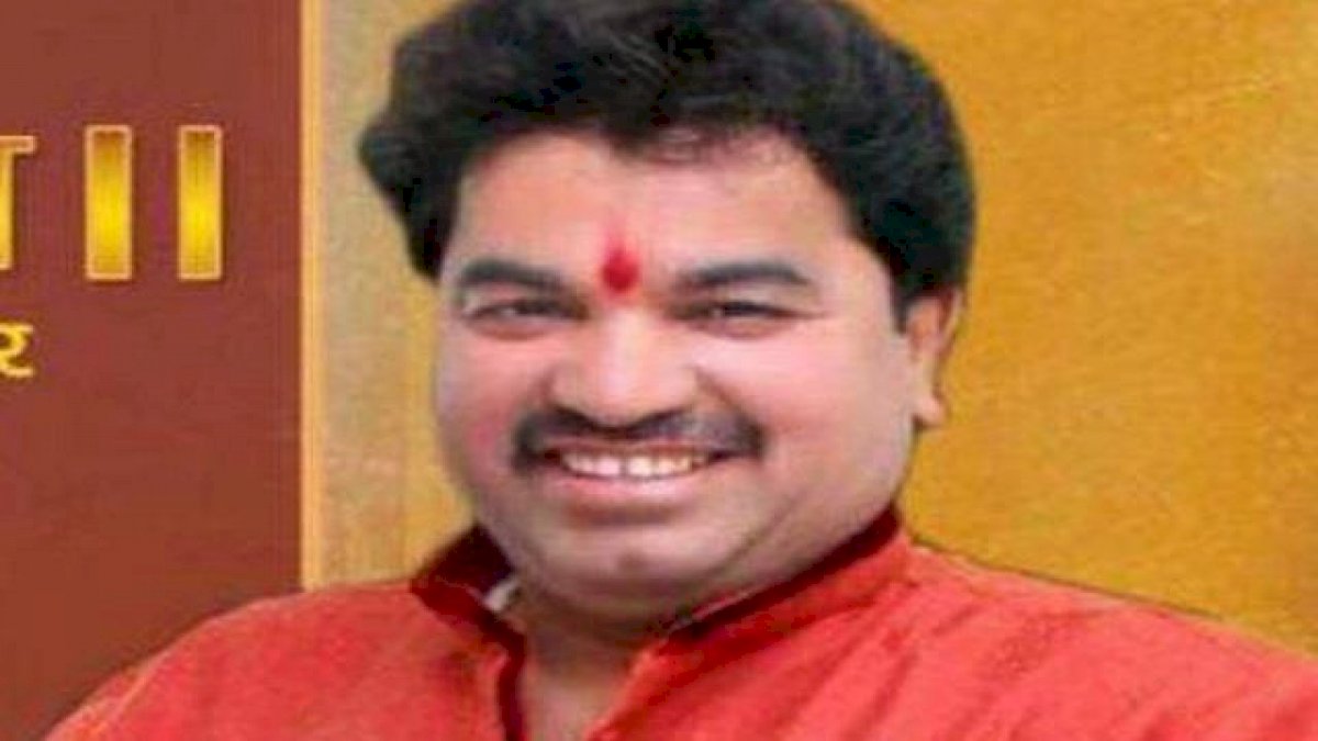 इंदौर में कांग्रेस का बड़ा दांव, विधायक संजय शुक्ला को बनाया मेयर पद का उम्मीदवार इंदौर में कांग्रेस का बड़ा दांव, विधायक संजय शुक्ला को बनाया मेयर पद का उम्मीदवार