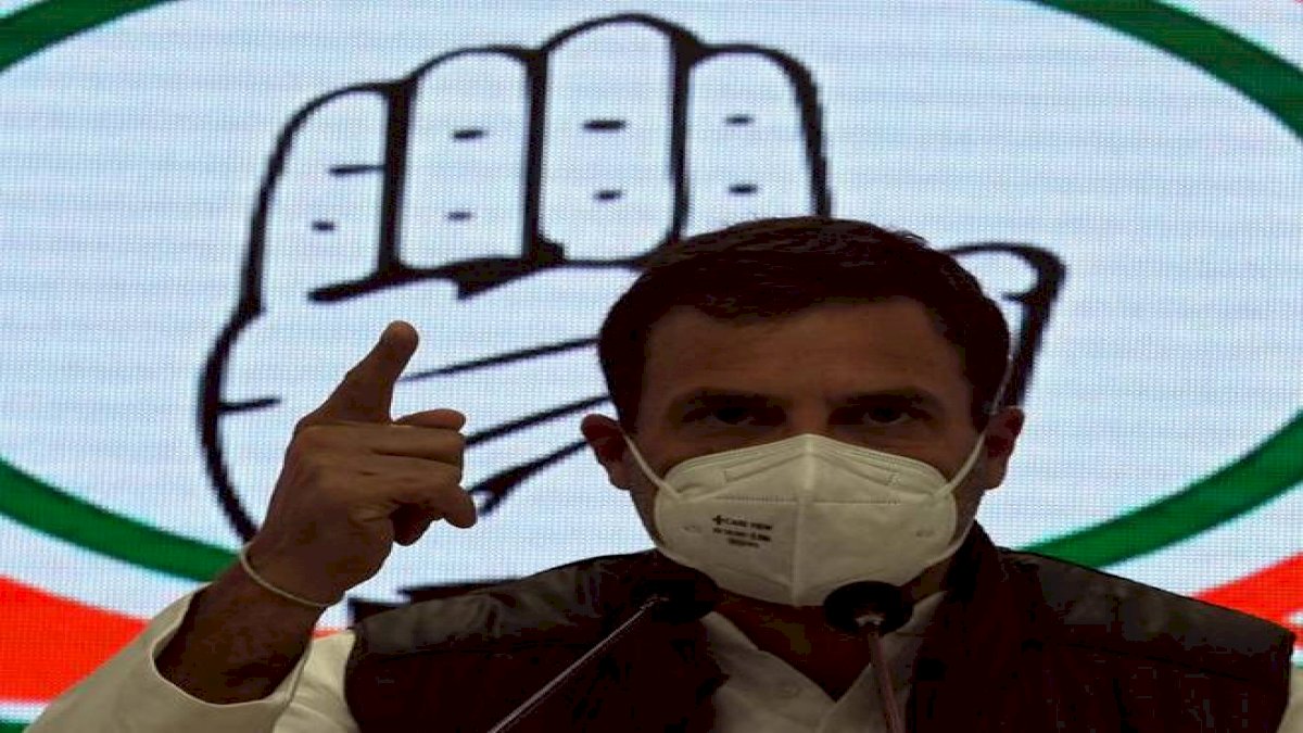 डर के मारे कांपते हैं नरेंद्र मोदी, पूरी ज़िंदगी झूठ पर है आधारित, राहुल गांधी का पीएम पर ज़ोरदार हमला डर के मारे कांपते हैं नरेंद्र मोदी, पूरी ज़िंदगी झूठ पर है आधारित, राहुल गांधी का पीएम पर ज़ोरदार हमला