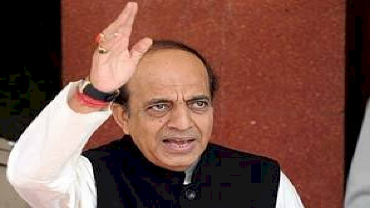 राज्यसभा में चलती कार्रवाही के बीच टीएमसी नेता दिनेश त्रिवेदी का इस्तीफा, बीजेपी में शामिल होने के आसार राज्यसभा में चलती कार्रवाही के बीच टीएमसी नेता दिनेश त्रिवेदी का इस्तीफा, बीजेपी में शामिल होने के आसार