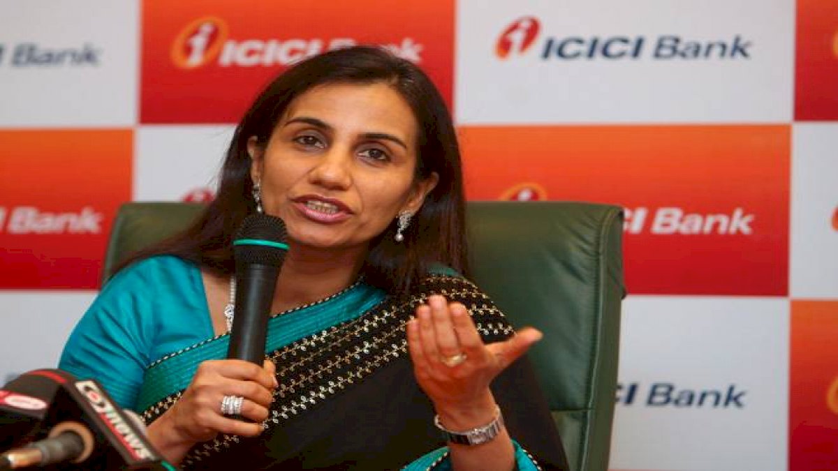ICICI बैंक की पूर्व CEO चंदा कोचर को मिली जमानत, कोर्ट के इजाजत बिना नहीं छोड़ सकेंगी देश ICICI बैंक की पूर्व CEO चंदा कोचर को मिली जमानत, कोर्ट के इजाजत बिना नहीं छोड़ सकेंगी देश