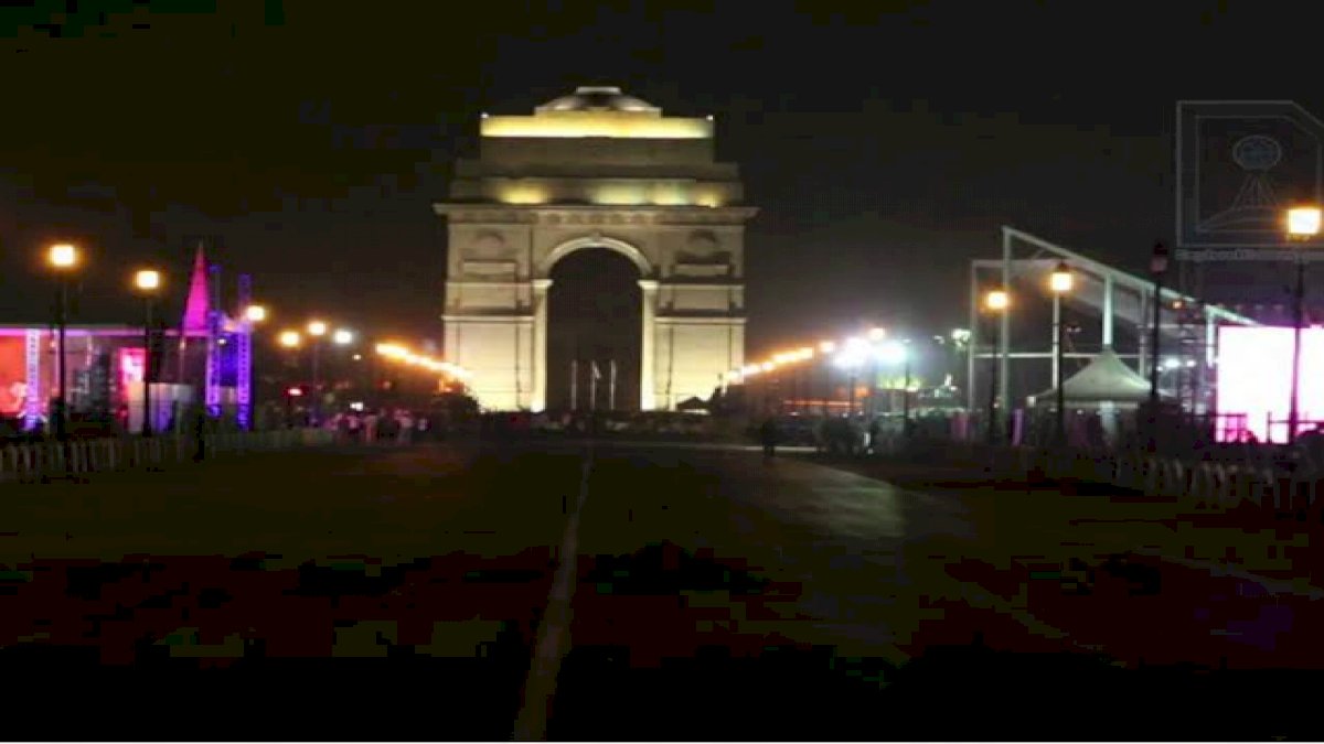 दिल्ली एनसीआर समेत उत्तर भारत के कई राज्यों में भूकंप के झटके, 6.3 की तीव्रता दिल्ली एनसीआर समेत उत्तर भारत के कई राज्यों में भूकंप के झटके, 6.3 की तीव्रता