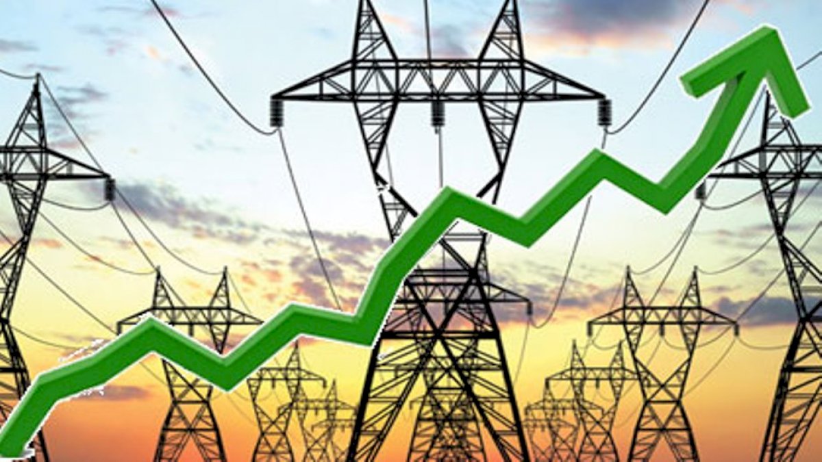 अब बिजली के झटके की बारी, 100 यूनिट से ज्यादा खर्च करने वालों का 35 फीसदी बढ़ेगा बिल अब बिजली के झटके की बारी, 100 यूनिट से ज्यादा खर्च करने वालों का 35 फीसदी बढ़ेगा बिल