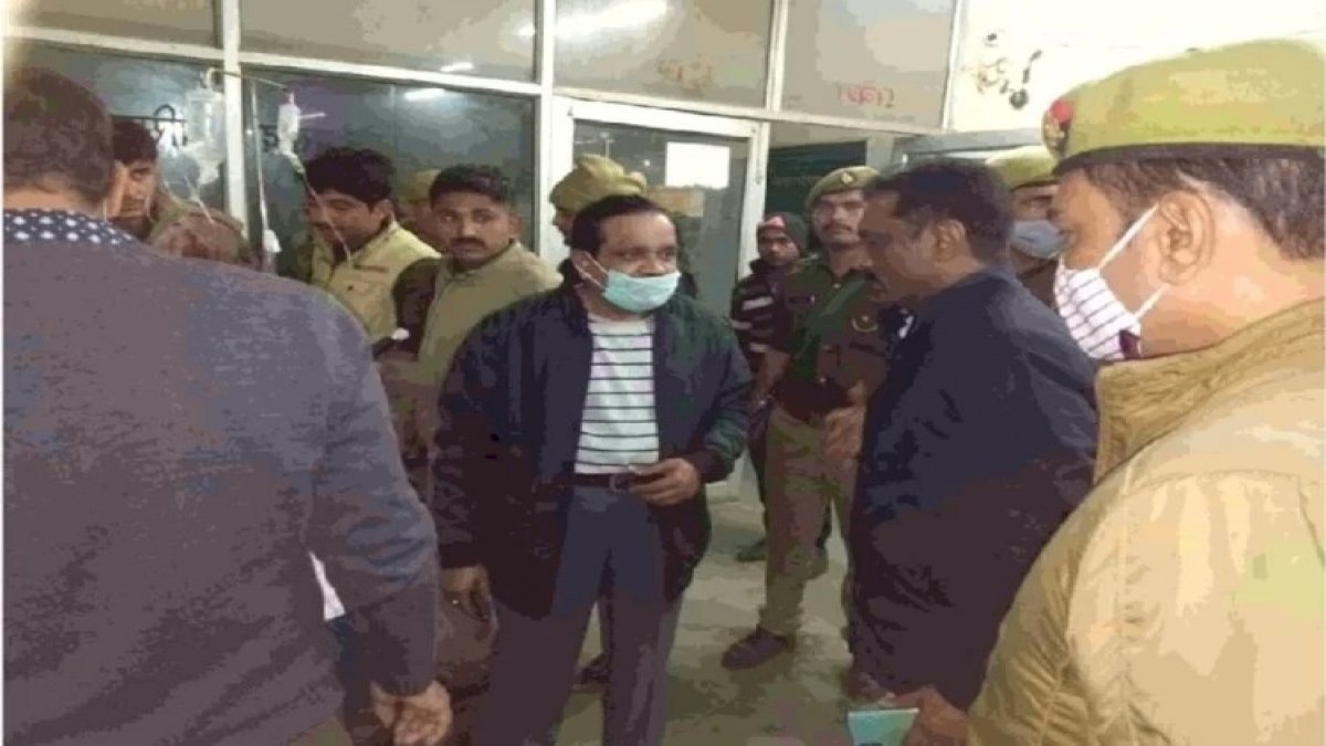 शाहजहांपुर में दो मासूम बच्चियों का अपहरण, एक का शव खेत में मिला, दूसरी की हालत गंभीर शाहजहांपुर में दो मासूम बच्चियों का अपहरण, एक का शव खेत में मिला, दूसरी की हालत गंभीर