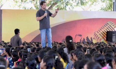 Photo Courtesy : The Asian Age 