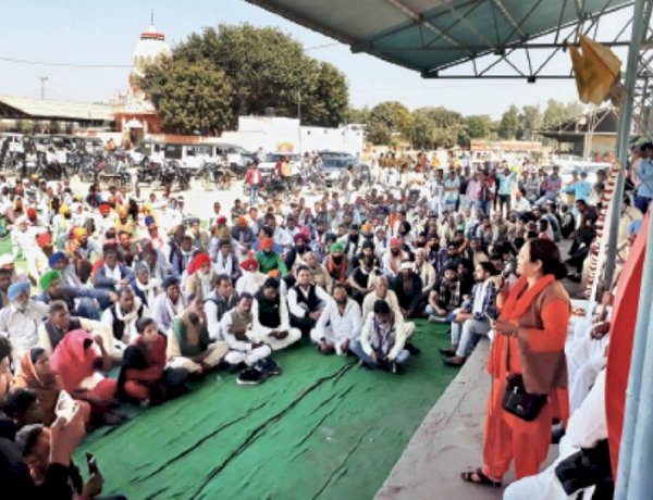 Photo Courtesy: Dainik Bhaskar Photo Courtesy: Dainik Bhaskar