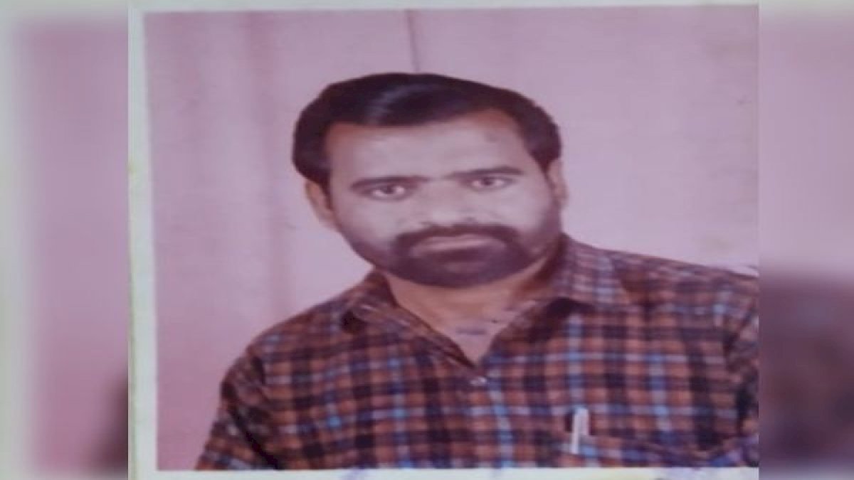 कृषि विभाग के पूर्व SDO ने की खुदकुशी, बहू और उसके परिवार पर परेशान करने का आरोप कृषि विभाग के पूर्व SDO ने की खुदकुशी, बहू और उसके परिवार पर परेशान करने का आरोप