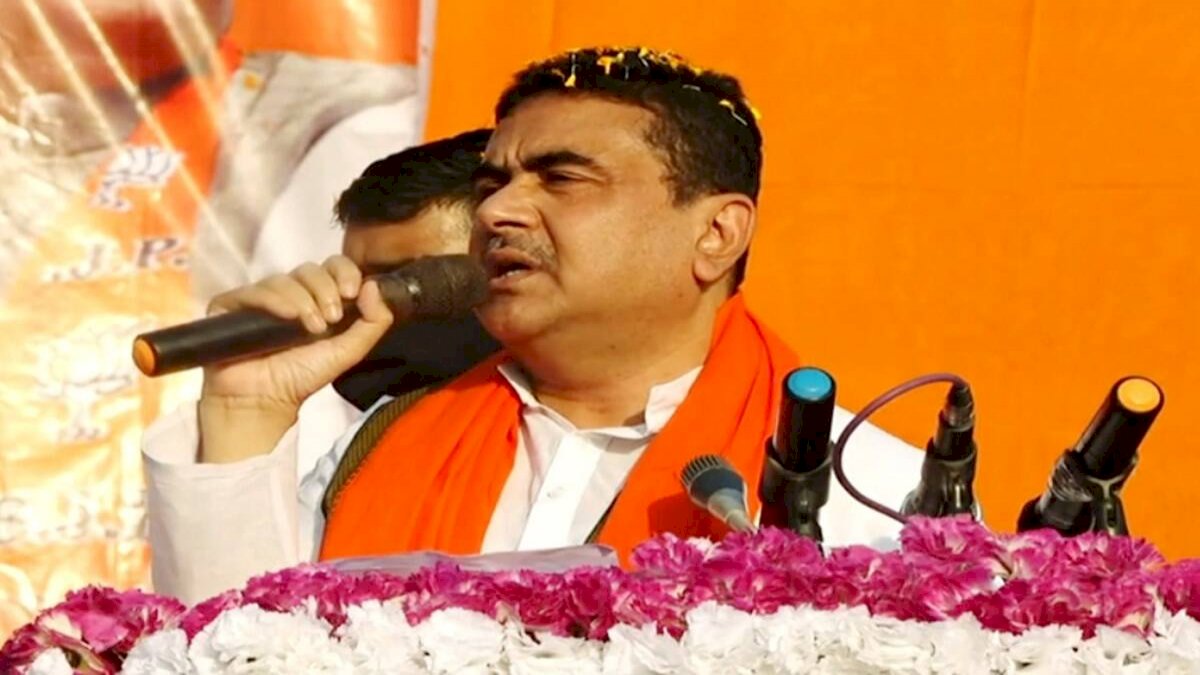 अति आत्मविश्वास के चक्कर में बंगाल चुनाव हार गई बीजेपी, शुभेंदु अधिकारी का छलका दर्द अति आत्मविश्वास के चक्कर में बंगाल चुनाव हार गई बीजेपी, शुभेंदु अधिकारी का छलका दर्द