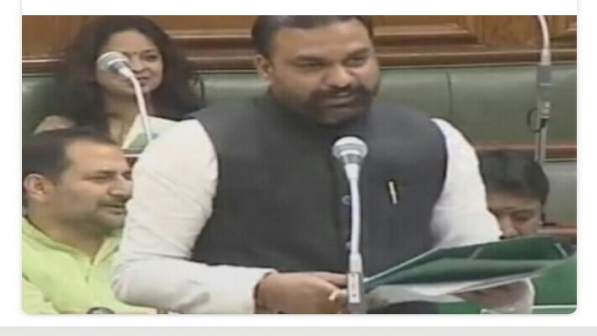 बिहार में विधानसभा अध्यक्ष पर भड़के बीजेपी के मंत्री, विपक्ष ने मर्यादा तोड़ने का लगाया आरोप बिहार में विधानसभा अध्यक्ष पर भड़के बीजेपी के मंत्री, विपक्ष ने मर्यादा तोड़ने का लगाया आरोप