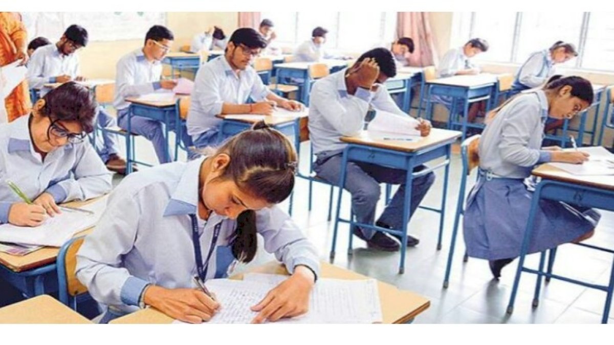 एमपी बोर्ड की 10वीं और 12वीं की परीक्षाओं के टाइम टेबल में कई अहम बदलाव, यहाँ देखें पूरी जानकारी एमपी बोर्ड की 10वीं और 12वीं की परीक्षाओं के टाइम टेबल में कई अहम बदलाव, यहाँ देखें पूरी जानकारी