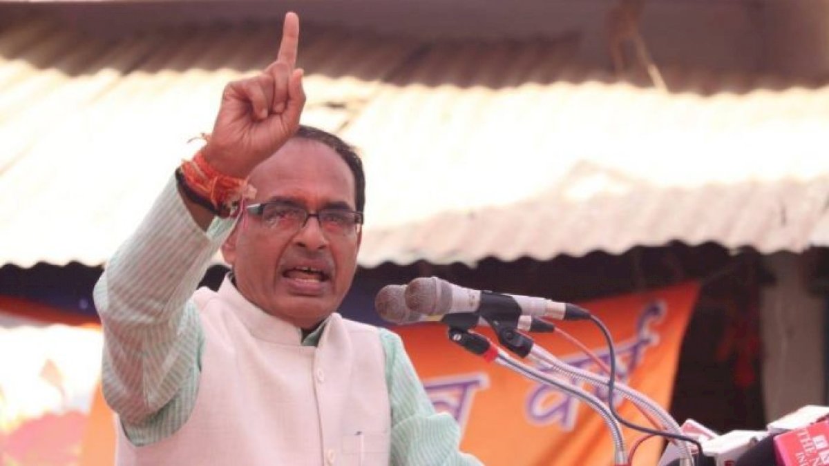 बिजली गिरने से मारे गए लोगों के परिजनों को 4 लाख मुआवज़ा देगी सरकार, सीएम शिवराज ने किया एलान बिजली गिरने से मारे गए लोगों के परिजनों को 4 लाख मुआवज़ा देगी सरकार, सीएम शिवराज ने किया एलान