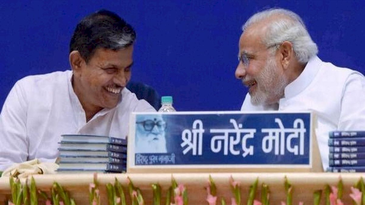 RSS में बड़ा फेरबदल, मोदी के करीबी दत्तात्रेय बने सरकार्यवाह, दक्षिण में पैठ बढ़ाने की कोशिश RSS में बड़ा फेरबदल, मोदी के करीबी दत्तात्रेय बने सरकार्यवाह, दक्षिण में पैठ बढ़ाने की कोशिश