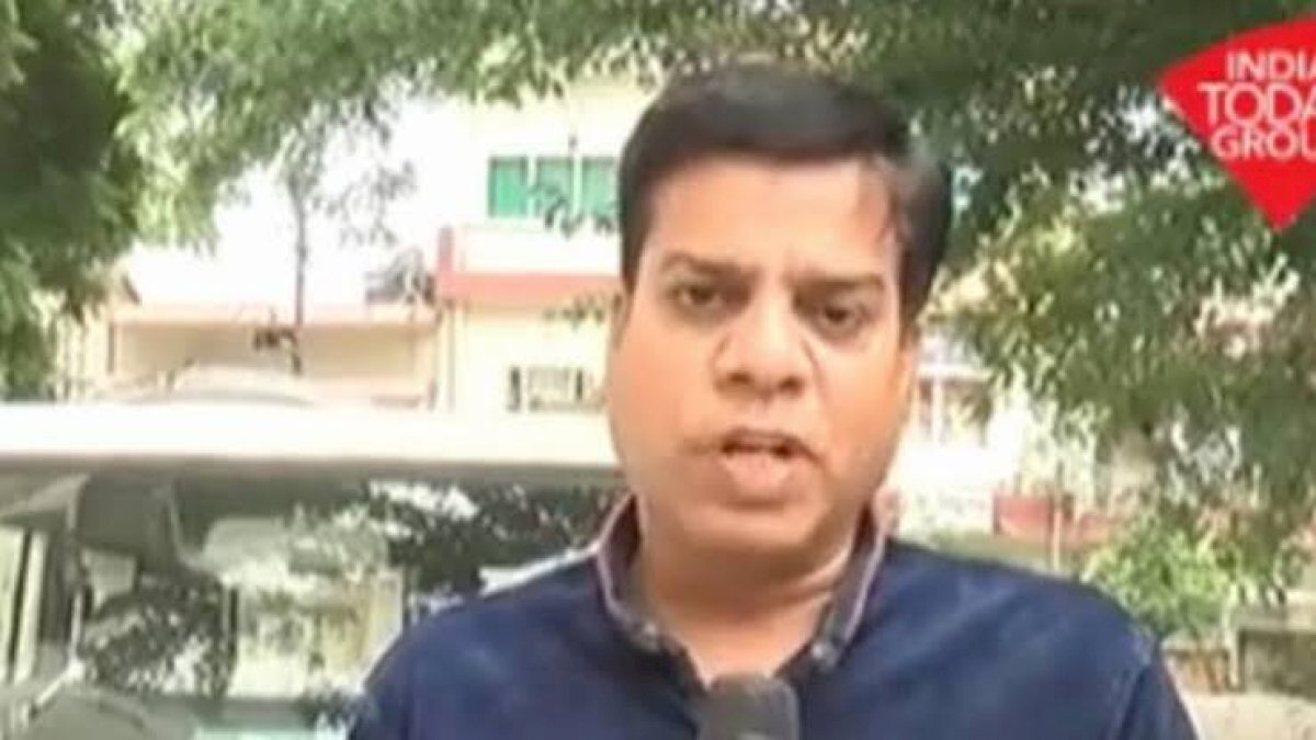 आज तक के पूर्व संवाददाता सुनील नामदेव एक्सटॉर्शन मामले में गिरफ्तार आज तक के पूर्व संवाददाता सुनील नामदेव एक्सटॉर्शन मामले में गिरफ्तार