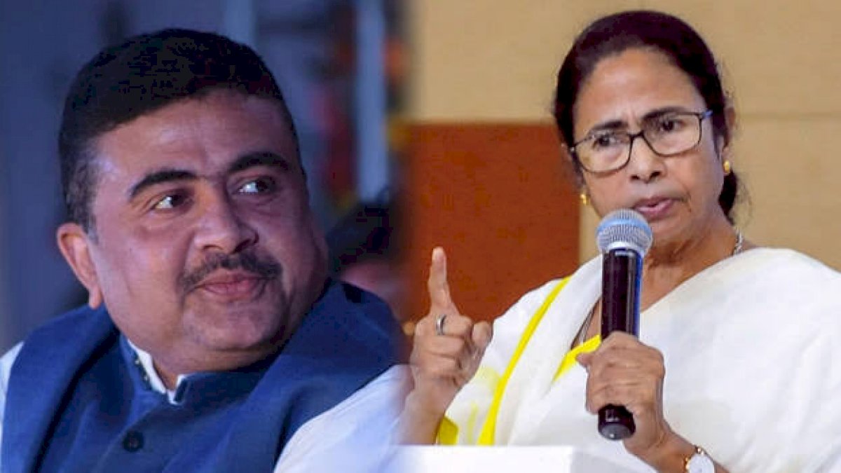 बंगाल चुनाव: दूसरे चरण के मतदान से ठीक पहले ECI ने हल्दिया SDPO को हटाया बंगाल चुनाव: दूसरे चरण के मतदान से ठीक पहले ECI ने हल्दिया SDPO को हटाया