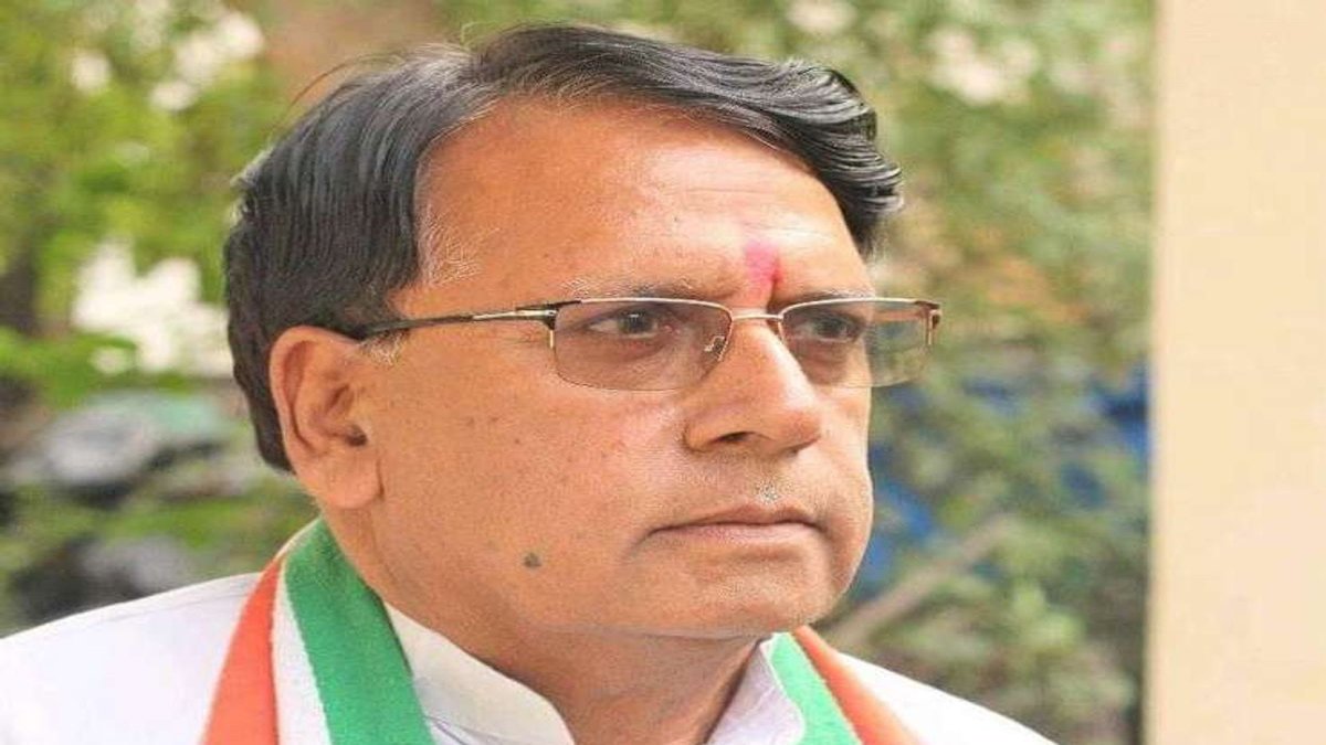 पीसी शर्मा ने कहा दमोह उपचुनाव में बाहरी नेताओं के प्रचार में शामिल होने पर रोक लगे पीसी शर्मा ने कहा दमोह उपचुनाव में बाहरी नेताओं के प्रचार में शामिल होने पर रोक लगे