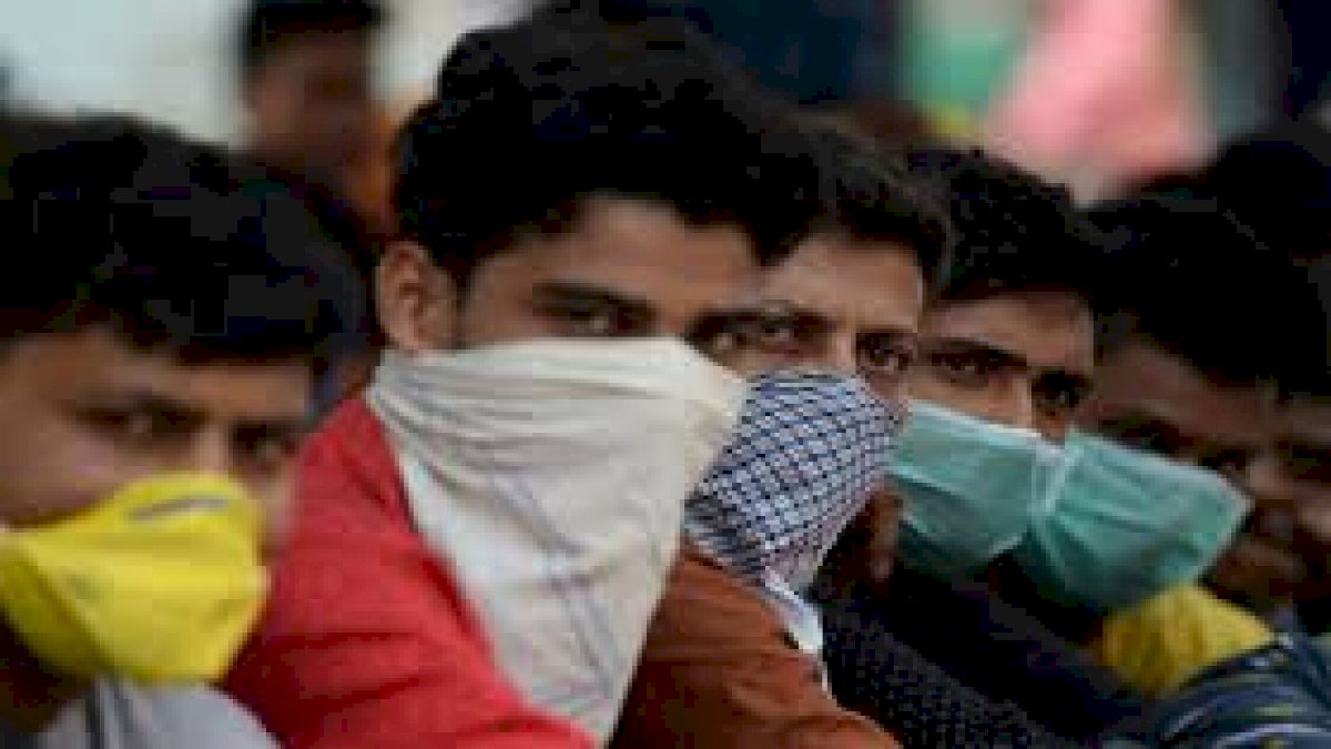 नाइट कर्फ्यू और संडे लॉकडाउन का नहीं दिख रहा एमपी के बड़े शहरों पर असर, आगामी 15 दिनों में कोविड केसेज़ बढ़ने की आशंका नाइट कर्फ्यू और संडे लॉकडाउन का नहीं दिख रहा एमपी के बड़े शहरों पर असर, आगामी 15 दिनों में कोविड केसेज़ बढ़ने की आशंका