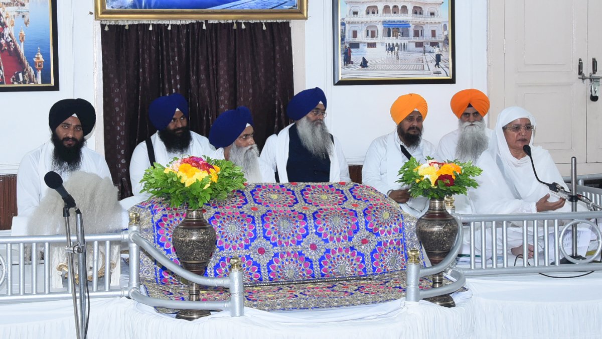 SGPC ने भारत को हिंदू राष्ट्र बनाने की कोशिशें के खिलाफ पारित किया प्रस्ताव SGPC ने भारत को हिंदू राष्ट्र बनाने की कोशिशें के खिलाफ पारित किया प्रस्ताव