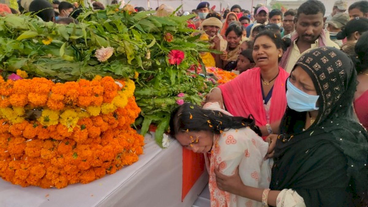 शादी के 19 साल बाद पिता बनने की खुशी नहीं देख पाए शहीद किशोर एंड्रीक शादी के 19 साल बाद पिता बनने की खुशी नहीं देख पाए शहीद किशोर एंड्रीक
