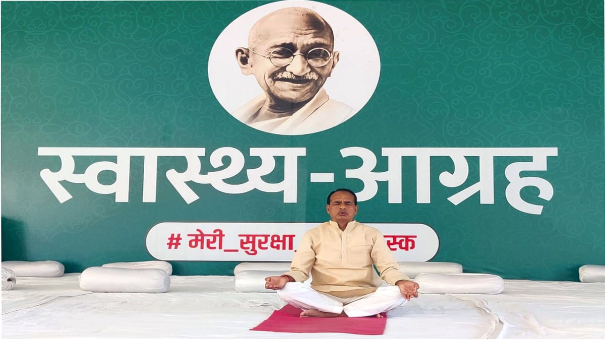 मुख्यमंत्री रहते हुए धरना प्रदर्शन और सत्याग्रह करना अक्षमता की निशानी मुख्यमंत्री रहते हुए धरना प्रदर्शन और सत्याग्रह करना अक्षमता की निशानी