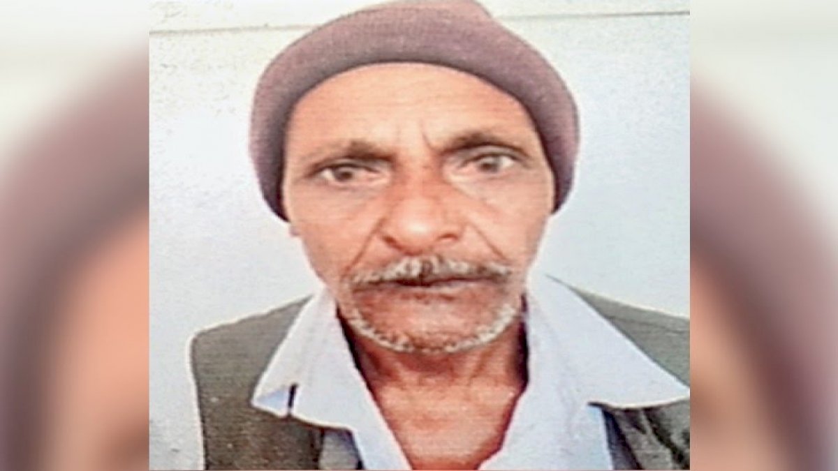 विदिशा: रास्ता रोकने पर दलित को ट्रैक्टर से कुचला, बुज़ुर्ग की मौत विदिशा: रास्ता रोकने पर दलित को ट्रैक्टर से कुचला, बुज़ुर्ग की मौत
