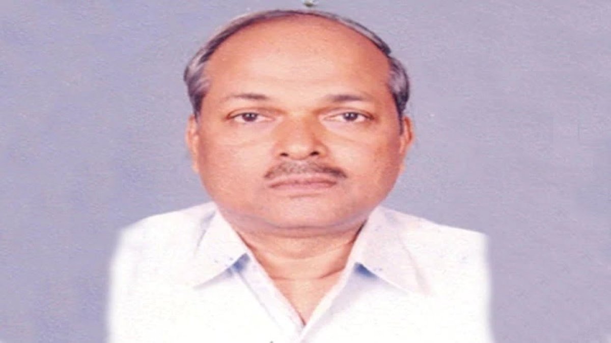 सुरेंद्र कुमार यादव बने उत्तर प्रदेश के नए लोकायुक्त, आडवाणी को किया था बाबरी मामले में बरी सुरेंद्र कुमार यादव बने उत्तर प्रदेश के नए लोकायुक्त, आडवाणी को किया था बाबरी मामले में बरी