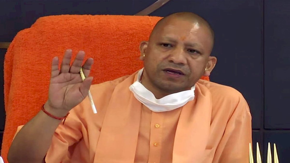 योगी आदित्यनाथ ने खुद को किया आइसोलेट, सीएम ऑफिस के कई अधिकारी कोरोना संक्रमित योगी आदित्यनाथ ने खुद को किया आइसोलेट, सीएम ऑफिस के कई अधिकारी कोरोना संक्रमित