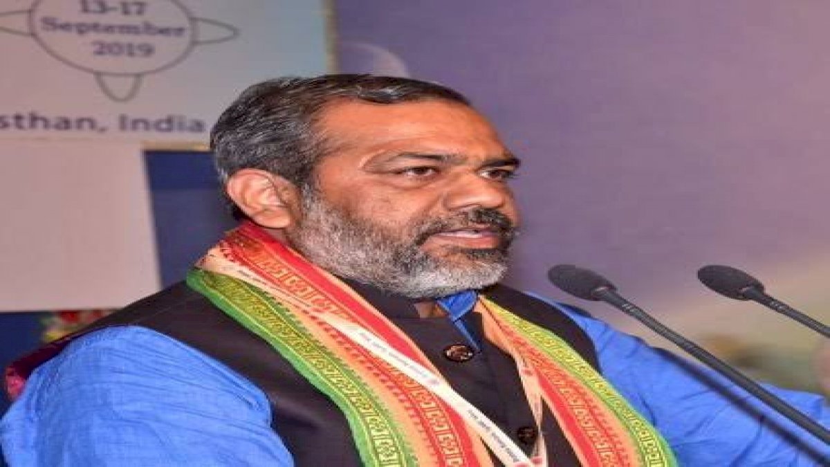 कोरोना के दिशानिर्देशों से बढ़कर है कुंभ की आस्था, यूपी के बीजेपी विधायक सुनील भराला का दावा कोरोना के दिशानिर्देशों से बढ़कर है कुंभ की आस्था, यूपी के बीजेपी विधायक सुनील भराला का दावा