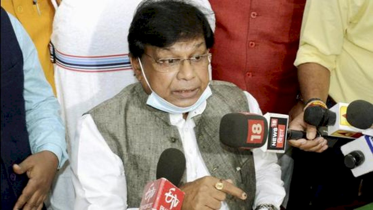 सीएम नीतीश के करीबी मंत्री रहे मेवालाल चौधरी के निधन से हड़कंप, तीन दिन पहले संक्रमित हुए थे जेडीयू विधायक सीएम नीतीश के करीबी मंत्री रहे मेवालाल चौधरी के निधन से हड़कंप, तीन दिन पहले संक्रमित हुए थे जेडीयू विधायक