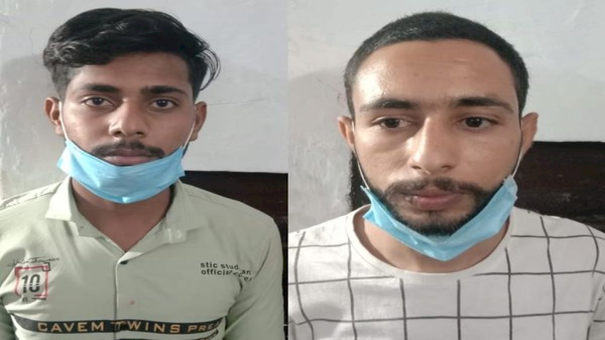 नहीं रुक रही रेमडेसिविर की कालाबाजारी, इंदौर में 40 हज़ार में इंजेक्शन बेचने जा रहे दो युवक गिरफ्तार नहीं रुक रही रेमडेसिविर की कालाबाजारी, इंदौर में 40 हज़ार में इंजेक्शन बेचने जा रहे दो युवक गिरफ्तार