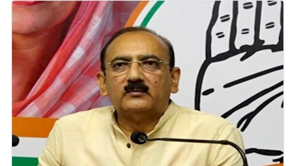 पूर्व मंत्री बृजेंद्र सिंह राठौर की तबीयत बिगड़ी, एयर एम्बुलेंस से भोपाल लाने की तैयारी पूर्व मंत्री बृजेंद्र सिंह राठौर की तबीयत बिगड़ी, एयर एम्बुलेंस से भोपाल लाने की तैयारी